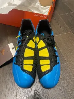 超激レア❗️トータル90レーザーⅢ FG 26㎝ サッカースパイク - メルカリ