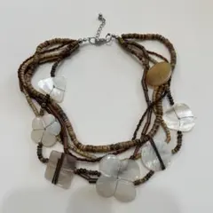ボヘミアン・スタイル　天然素材ネックレス