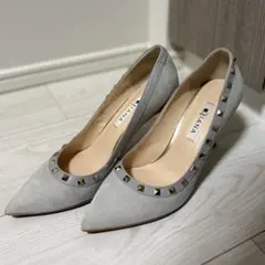 ダイアナ　パンプス