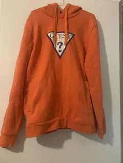 GUESS オレンジ パーカー