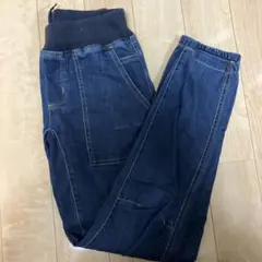 ワークマン　FieldCore デニムパンツ Sサイズのサムネイル