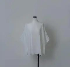 はなはな様専用　LOHEN SHOULDER SLIT CUTSEW