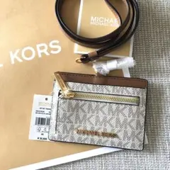 新品　MICHEAL KORS マイケルコース　ID カードケース ランヤード
