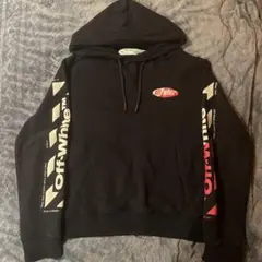 off-white パーカー