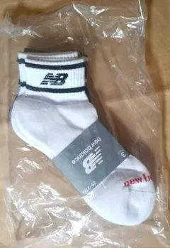 New Balance ソックス 3足、 サイズL（25〜27cm）