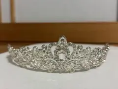エレガント シルバー ティアラ　結婚式