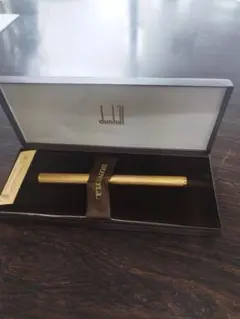 ☆dunhill 万年筆 ゴールドカラー 専用ケース付き - メルカリ