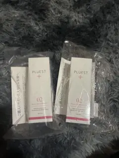 PLUEST 02 2本セットのサムネイル