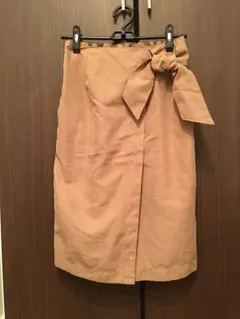 スカートのサムネイル