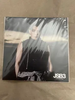 岩田剛典　アザージャケット