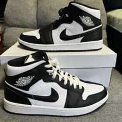 Air Jordan 1 Mid 