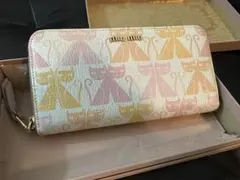 Item thumbnail for item 68f1b239-354a-4e73-b438-6a8825b0234a