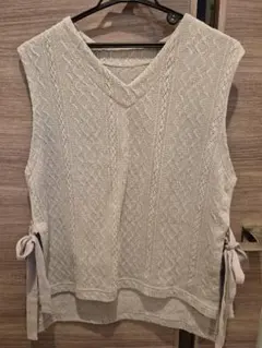 belta attrice ニット　ジレ　ベスト
