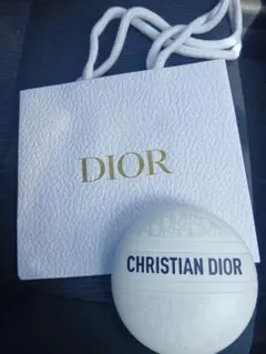 Christian Dior ボアフラットシーツ シングル ライトブルー - メルカリ