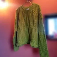 グリーン ケーブルニット 長袖セーター