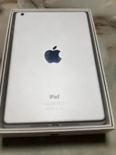 Apple iPad シルバー 本体　ジャンク
