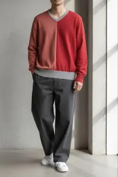 CARVEN 赤とグレーのVネックニットセーターのサムネイル