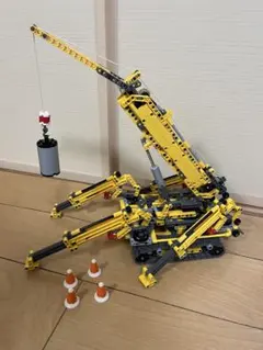 LEGO 42097 Compact Crawler Crane