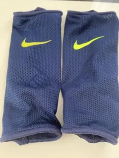 Item thumbnail for item 5d4f5315-6ef8-47f7-8a0c-d92641e5f559