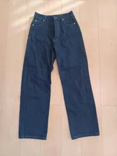 着用回数少☆レディース　ジーンズ　デニム