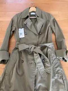 PLST オリーブ色 ダブルブレスト トレンチコート