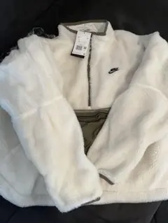 タグ付き　未使用Nike ボア生地　2XL ホワイト