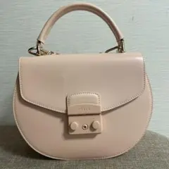 超美品　FURLA ピンク ショルダーバッグ