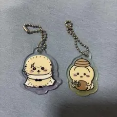 アクリミニ　アクリルキーチェーン2個 ちいかわ　　うさぎ ラッコ