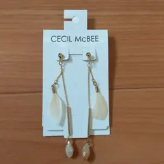 CECIL McBee ピアスのサムネイル