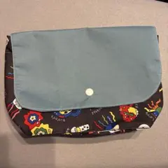 Item thumbnail for item 6fff5508-ea9e-42f8-a09e-c8d055d65328