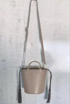 ☆美品☆クリスチャンヴィラ☆バケツ巾着☆2wayベージュ☆ショルダー
