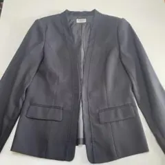 ノーカラージャケット　紺色　Mサイズ