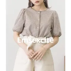 エムズエキサイト パフ袖ギンガムチェックカットソー ブラウン