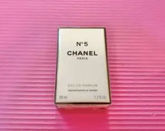 新品★CHANEL N°5 オードゥ パルファム 50mlのサムネイル