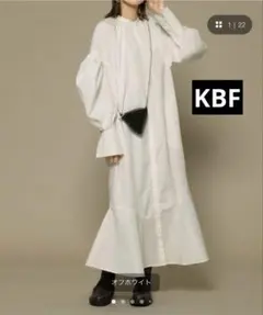 KBF スリーブコンシャスワンピース ホワイトのサムネイル