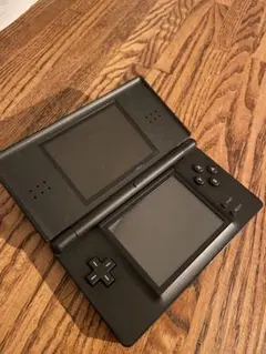 Nintendo DSLite ブラック 本体 ACアダプター　カセット5個付き