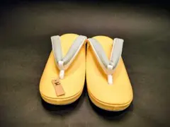 Item thumbnail for item 5cf57a8a-2415-4811-8593-820a62572755