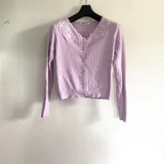 ミッシュマッシュ　刺繍長袖カーディガンMサイズ　ラベンダーのサムネイル