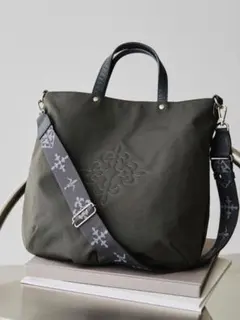 ラシット　russet トートショルダーバッグのサムネイル