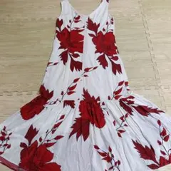 美品 Nina Ricci 花柄 ノースリーブ シルクトップス お花柄薔薇 - メルカリ