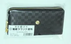 一粒万倍日 皇居 菊紋本革財布 市松模様柄 黒 - メルカリ