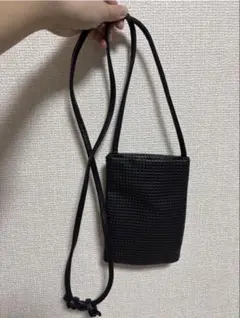 niko and...ブラック パンチングレザー調 サコッシュ ショルダーバッグのサムネイル