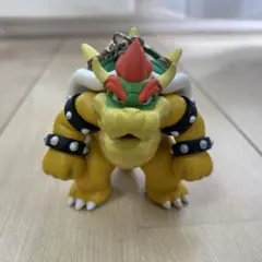 【中古】USJ クッパ　キーホルダー　スーパーニンテンドーワールド