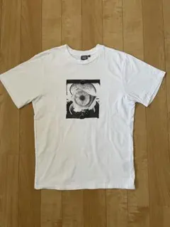 FORMER Tシャツ