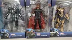 ZDTOYS INFINITY SAGA　ソー　ウォーマシン　サノス　3体セット