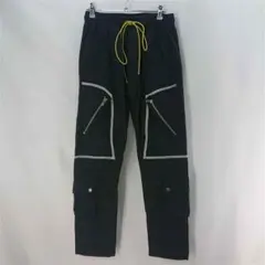 mnml カーゴパンツ ジップデザイン ボトムス ブラック系 Mサイズ メンズのサムネイル