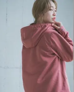 ITEMS URBAN RESEARCH フード付きジャケット レッド