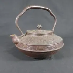 鉄瓶　骨董古物　南部鉄器　急須 Amazon.co.jp: 鉄瓶 精金堂 龍文堂 骨董 南部鉄器 アンティーク