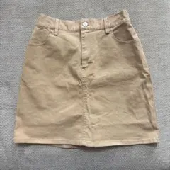 ベージュ ミニスカートのサムネイル