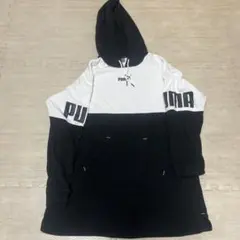 PUMA フード付きパーカー ホワイト/ブラック　レディースSサイズ